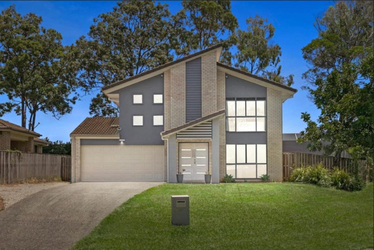 Apartamento Shared House With Other Guests Near Shopping Center And Theme Parks Gold Coast Exterior foto