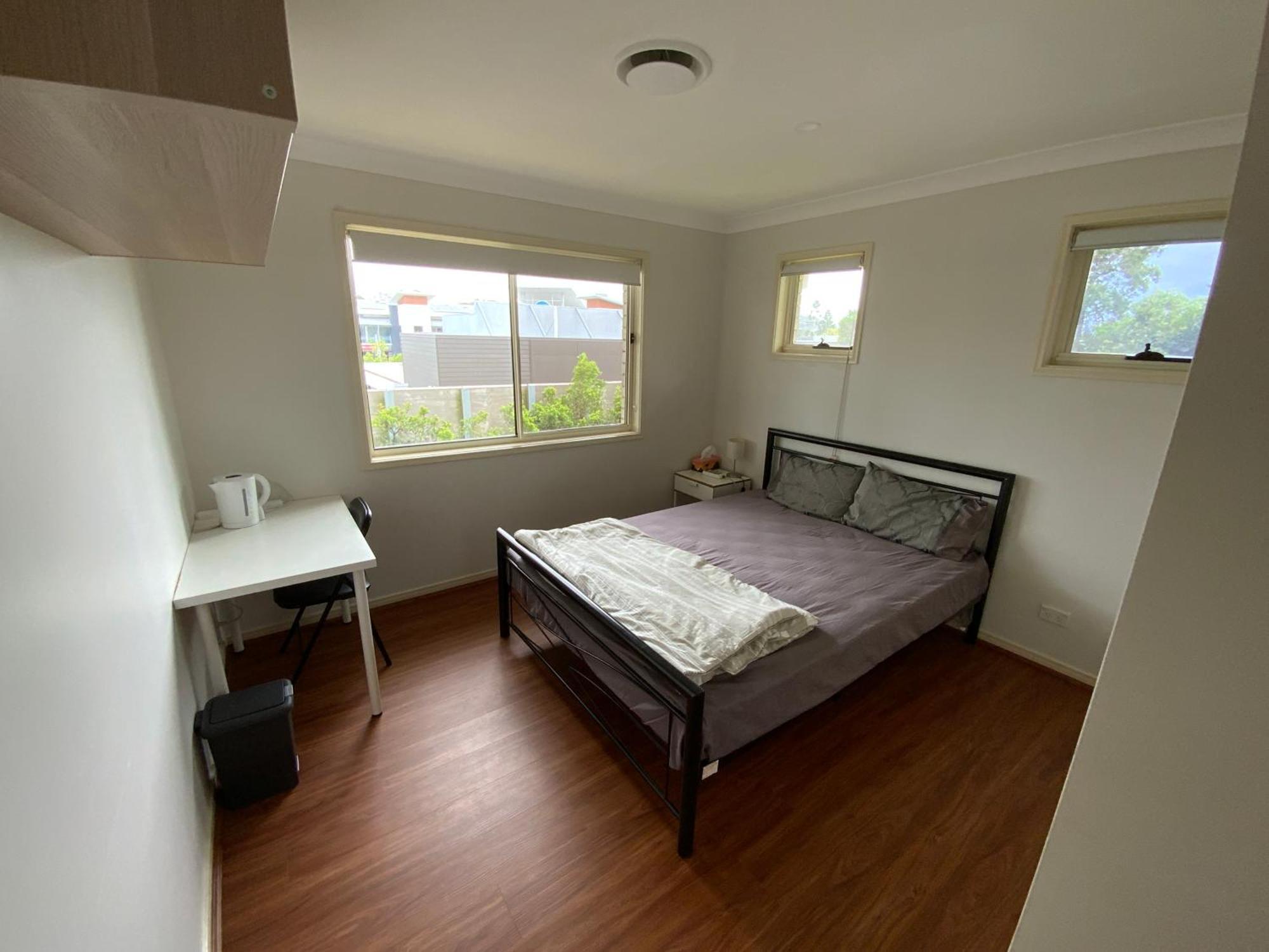 Apartamento Shared House With Other Guests Near Shopping Center And Theme Parks Gold Coast Habitación foto